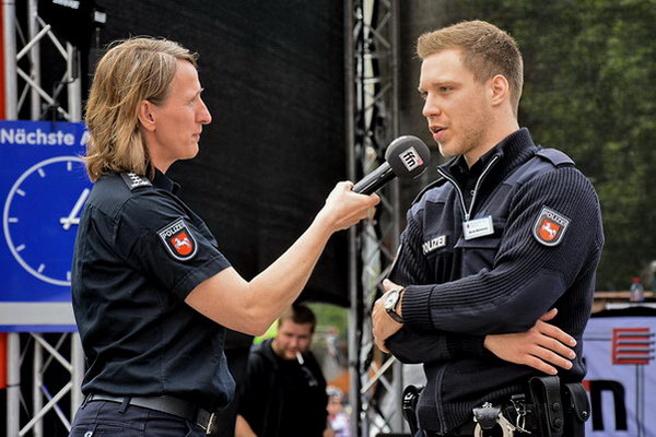 Polizeishow   020.jpg